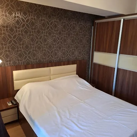 Apartament Decebal Mamaja